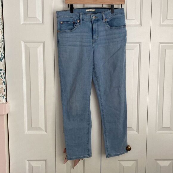 Levi's‎ Boyfriend Jeans Light Wash Size 30 - Picture 1 of 10